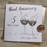 5TH WOOD ANNIVERSARY - COUPE GLASSES WITH SPARKLERS (SAA5)