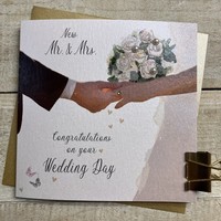 WEDDING DAY NEW MR & MRS - HANDS & WHITE BOUQUET (D349)