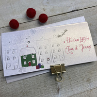 PERSONALISED CHRISTMAS MONEY WALLET - SNOWY HOUSES (P-WBW4)