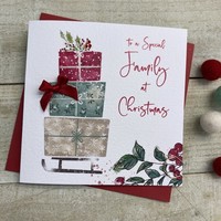 SPECIAL FAMILY 3 PRESSIES - CHRISTMAS CARD (C22-63)