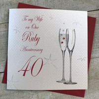WIFE 40TH RUBY ANNIVERSARY - CHAMPAGNE FLUTES (BD140-W)